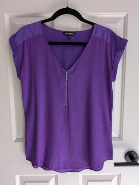 Express Short Sleeve Zip Front Blouse, Purple, Size small